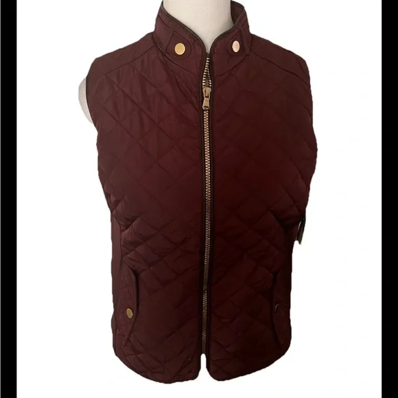 NWT Catalina Original Burgundy Quilted Faux Fur Lined Zip Front Vest Pockets PM - Picture 1 of 7